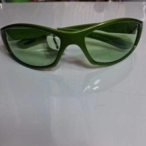 Urban Outfitters Lime Green Athletic Sunglasses Hiking Jogging Green Lense NWT - Picture 1 of 9