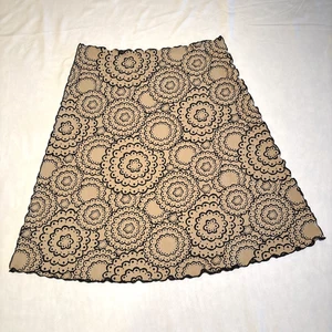 Falda Haystacks Línea A Jacquard Tejido Elástico Lechuga Dobladillo Mujer’s Beige Negro Med - Imagen 1 de 7