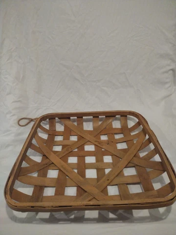 "New" Wood Tobacco Basket Farm House Hang Decoration  (L 18in × W 18in × H 4in) Cover