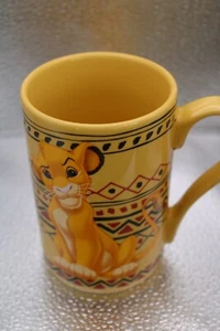 DISNEY LION KING SIMBA MUG ~ LARGE TEA / COFFEE CUP ~ FROM THE DISNEY STORE - Picture 1 of 7