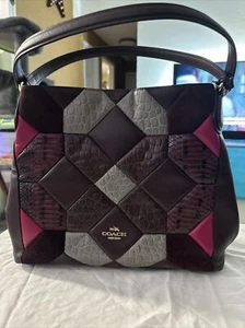 Auténtico Coach Canyon Edredón Edie Cuero Exótico Compartimiento Bolso Cartera Parche - Imagen 1 de 11