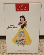 Hallmark Keepsake (2023) Snow White & 7 Dwarfs Snow White Christmas Ornament