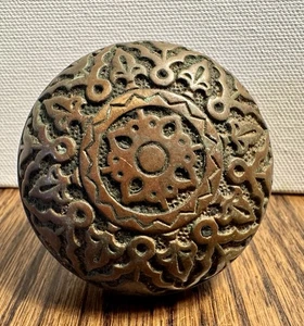 ANTIQUE BRASS DOOR KNOB VICTORIAN . - Picture 1 of 3