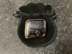 Unusual Handmade Agate? Brooch Polished With Gold Frame Blue Purple Hues 3.5cm - Picture 1 of 4