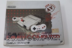 Nintendo AV New Famicom Console HVC-101 Japan Box Manual *US Seller* *works*