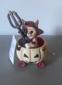 The Hamilton Collection Halloween Cat Purrfectly Devilish Figurine-Kayomi Harari - Picture 1 of 5