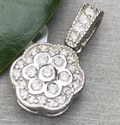 Colgante de diamantes vintage joyería inmobiliaria usado oro blanco 14K lujo  Foto 1 de 4