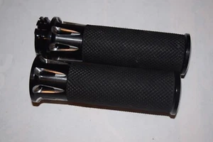Motorcycle Handlebar grips for Harley-Davison?? - Picture 1 of 2