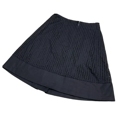 Calvin Klein Falda 2 Negro Perforado Hasta la Rodilla Corte Láser Una Línea Pequeña Preppy Foto 1 de 3