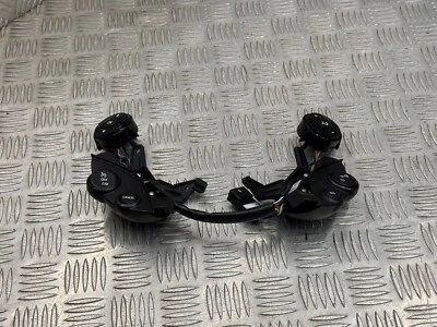 Pulsanti volume crociera volante Smart ForFour ForTwo W453 14-19 255504966R - Immagine 1 di 4