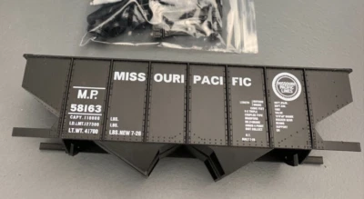 O Scale Intermountain USRA 55Ton 2-Bay Hopper Missouri Pacific #58163 Kit O2599 - Image 1 of 4