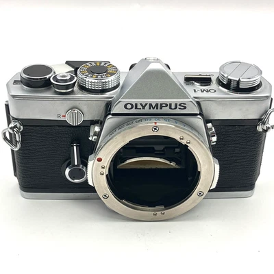 "Testato e funzionante." [Ecc+5] Corpo fotocamera reflex pellicola 35 mm... - Immagine 1 di 4