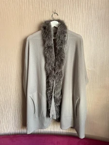 D’ EXTERIOR women 100% cashmere poncho size 3 - Picture 1 of 5