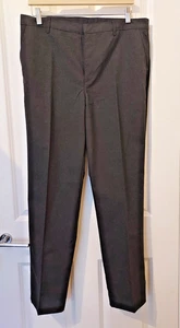 Neu ohne Etikett - M&S Jungen Paar anthrazitfarbene Schulhosen - Taille 34 Zoll - Bild 1 von 5