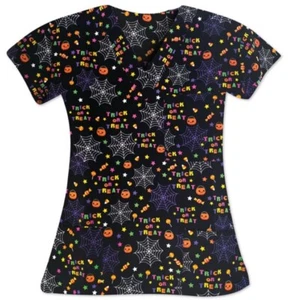 NWT Women's Large Halloween Trick Or Treat Print I Love Scrubs Scrub Top - Picture 1 of 1