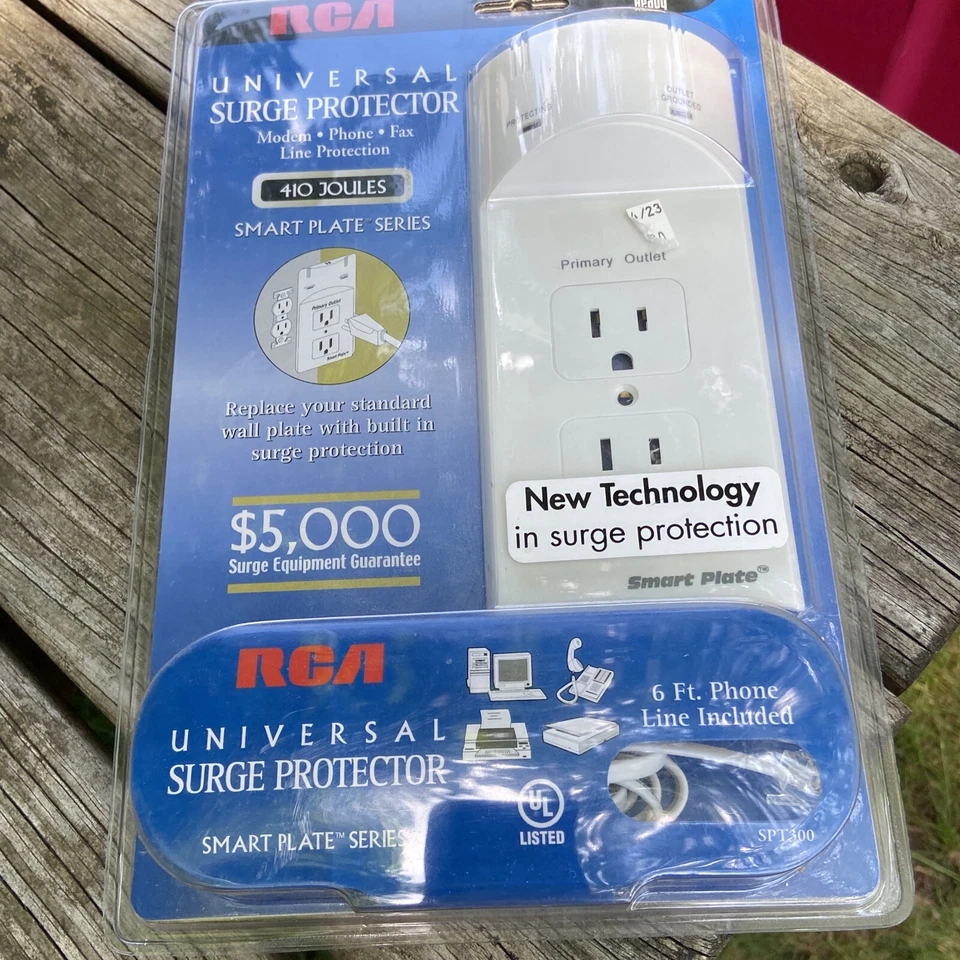 NEW RCA UNIVERSAL SURGE PROTECTOR SPT300 410 JOULES SMART PLATE SERIES $5000 - Image 1 of 2