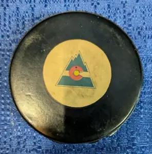 NHL Colorado Rockies 1976-82 Viceroy rubber shield reverse game puck v-3 slug - Picture 1 of 3