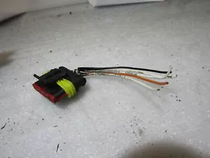 Vauxhall Opel Zafira B 1.8 engine bay wiring connector plug w - Picture 1 of 4