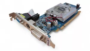 NVIDIA GeForce 8400GS - 256MB VGA / DVI / S-VIDEO - PCI-Express x16 PCIe - Picture 1 of 3