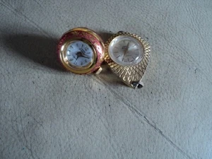 2 X VINTAGE FERO FELDMANN 17 JEWELS LADIES PENDANT WATCHES SPARE REPAIR - Picture 1 of 7