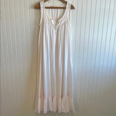 Victoria's Secret Crema Rosa Sin Mangas Chemise Volantes Cottagecore Pequeño Foto 1 de 4