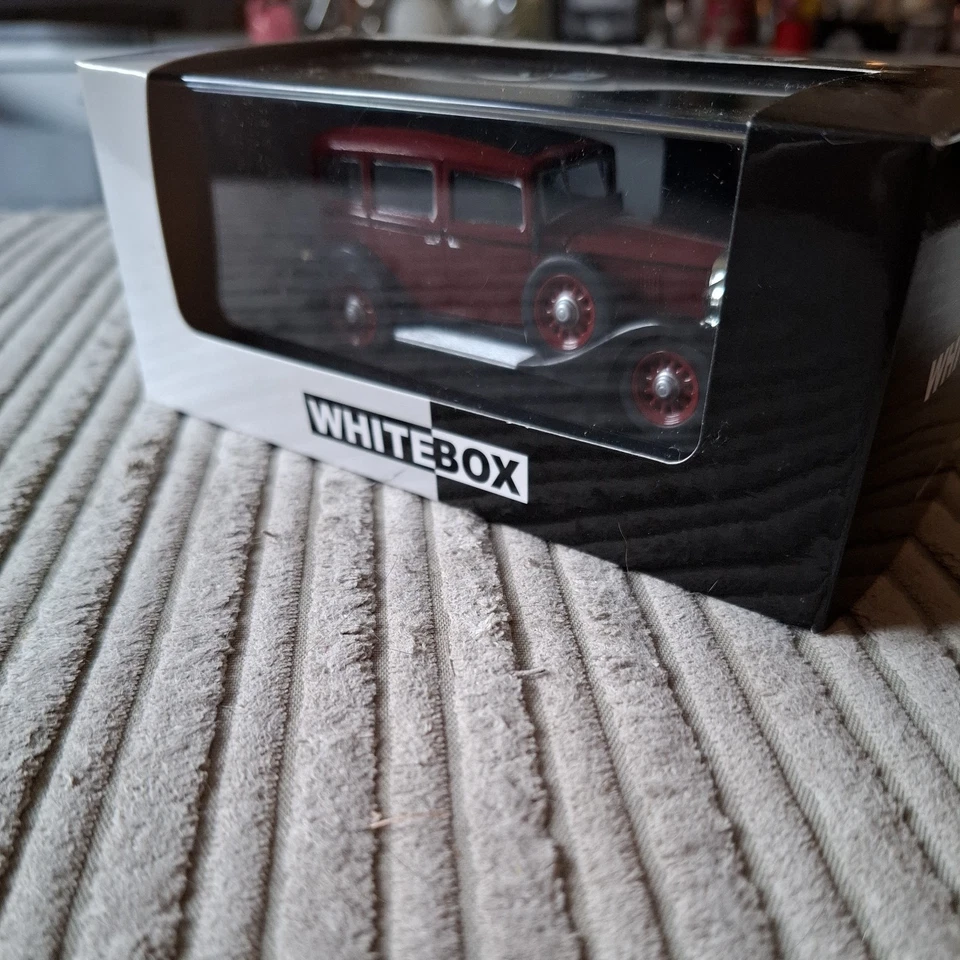 Whitebox 208836 VOLVO PV654,1933 in Maroon - Ltd to 1000 Models - 1/43 - Image 1 of 4