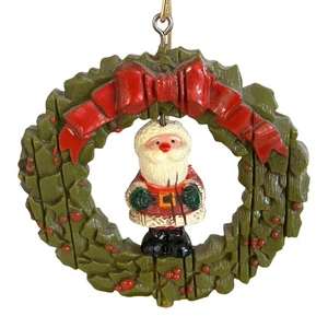 Vtg 1976 Hallmark Twirl-Abouts Santa in Wreath Christmas Tree Ornament No Box - Picture 1 of 5