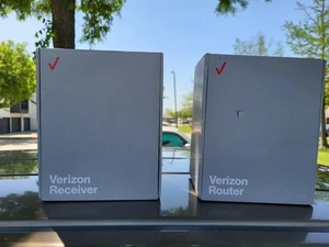 Verizon CR1000A  Router & LV65 Receiver combination package (New Sealed). - Picture 1 of 9