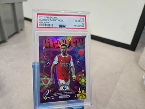 PSA 10 2022-23 Panini Prizm English Premier League Groovy SP Gabriel Martinelli - Picture 1 of 2