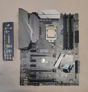 Combo ASUS ROG Strix Z270E Gaming WiFi + CPU I7 7700K + 2x4GB DDR4 + Samsung 950 - Bild 1 von 3