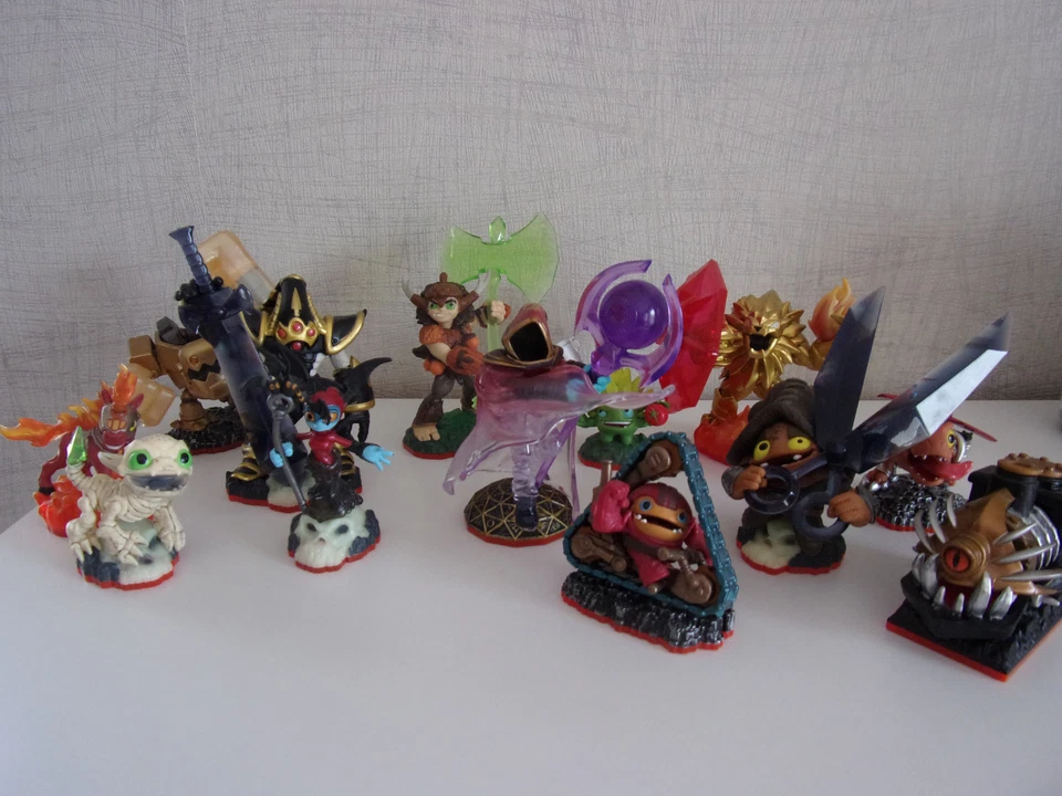 Skylanders Trap Team gebraucht (Figuren, Items, Welten, Spiele) - zum aussuchen - Bild 1 von 1