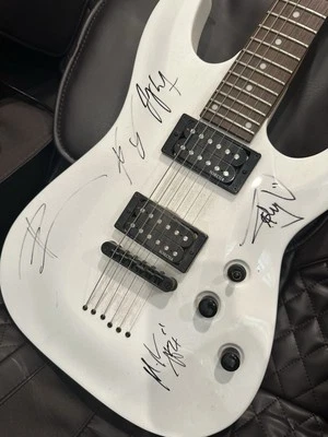 Avenged Sevenfold Signed Guitar White Schecter Diamond Series Omen-6 - Image 1 of 4