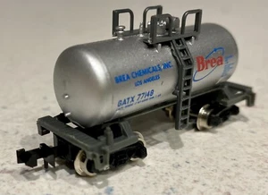Atlas N Scale 3243 Brea Chemical Beercan Tank Car 77148 - Picture 1 of 11