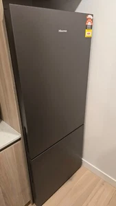 Hisense 417L Bottom Mount Refrigerator HRBM418 (only 6 months old, almost new) - Picture 1 of 6