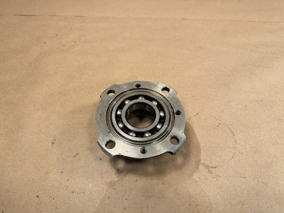 Ступица подшипника заднего дискового колеса MG Midget Austin Healey Sprite с длинными заклепками MOWOG от оригинального производителя - Изображение 1 из 4