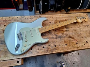 Fender Robert Cray Stratocaster Mint body With Texas Specials and Mexico Neck - Picture 1 of 6