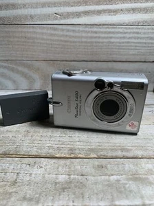 Canon PowerShot S400 ELPH - 4.0MP 3x Digital Camera - Silver - Parts Or Repair - Picture 1 of 6
