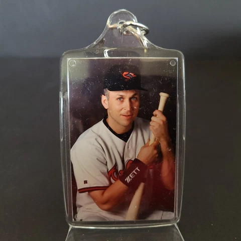 1993 Photo File Cal Ripken, Jr. Key Chain Baltimore Orioles Official MLB Product Cover