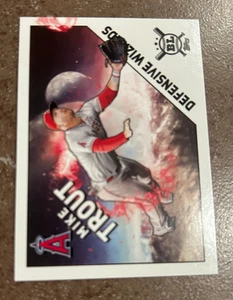 Topps Defensive Wizards Mike Trout DW-14 2020 - Imagen 1 de 2