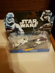 Star Wars Hot Wheels Character Cars First Order Stormtrooper & Captain Phasma - Picture 1 of 6