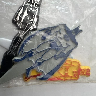 1992 年蝙蝠侠罗宾先生冻结蝙蝠女侠蛋糕装饰 4 件 DC 漫画全新罕见 — 第 1/4 张图片