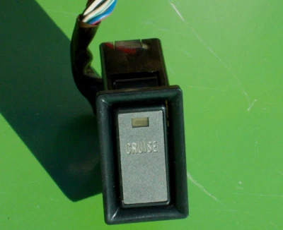 TOYOTA CAMRY 83-86 INTERRUPTOR DE CONTROL DE CRUCERO INSTRUMENTO DE TABLERO DE ALIMENTACIÓN 313-3Z56 OEM Foto 1 de 4