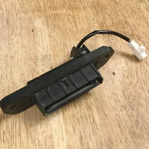 2007-2013 Mitsubishi Outlander Rear Liftgate Tailgate Door TRUNK HANDLE Assembly - Foto 1 di 7
