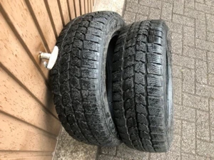 2xkomplette Winterreifen+2xNeu Gummiventile 195/60R16C 99/97T 7-8 mm - Bild 1 von 13