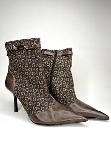 Y2K Vintage GUESS Leather And Logo Pointed Toe Ankle Booties Boots Womens Size 9