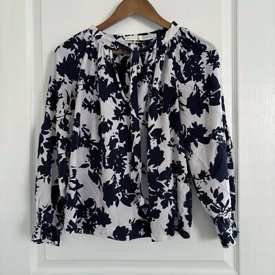Blusa Floral Marie Oliver Seda Cuello Corbata Azul Medio Foto 1 de 4