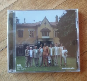 MARRACASH CD NOI, LORO, GLI ALTRI AUTOGRAFATO, nuovo sigillato  - Picture 1 of 2