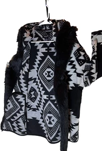 Women's Fleece Jacket MED in grey, white & black, black faux fur trim, hood - Picture 1 of 6