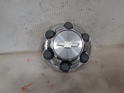 Chevrolet Silverado 1500 2018 llanta tapa central 22837059 OEM LKQ Foto 1 de 3