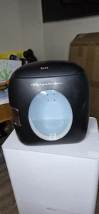 Frigidaire Portable Retro Black Mini Fridge Refrigerator Office Desk Dorm - Picture 1 of 6